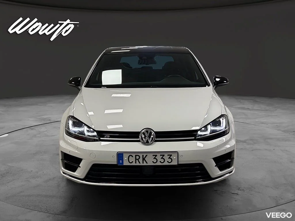 Volkswagen Golf R 2.0 TSI 4M Manuell 300HK /DCC /Sv-Såld 221kW
