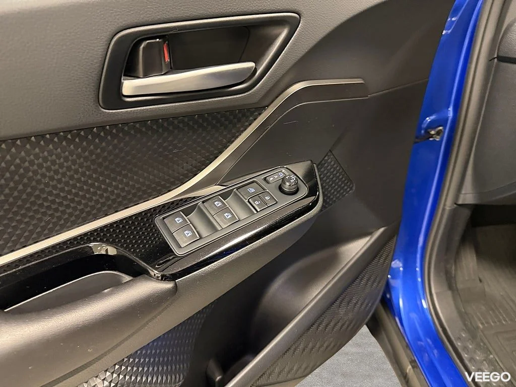 Toyota C-HR Hybrid CVT 122 X-Edition /B-Kamera /Keyless 90kW