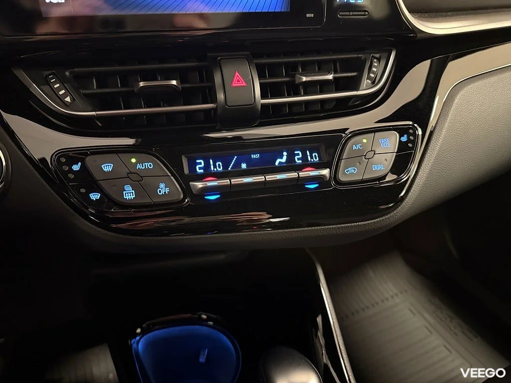 Toyota C-HR Hybrid CVT 122 X-Edition /B-Kamera /Keyless 90kW