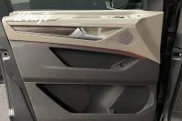 Volkswagen Multivan eHybrid DSG 218HK / Style / Lång / Moms 160kW thumbnail