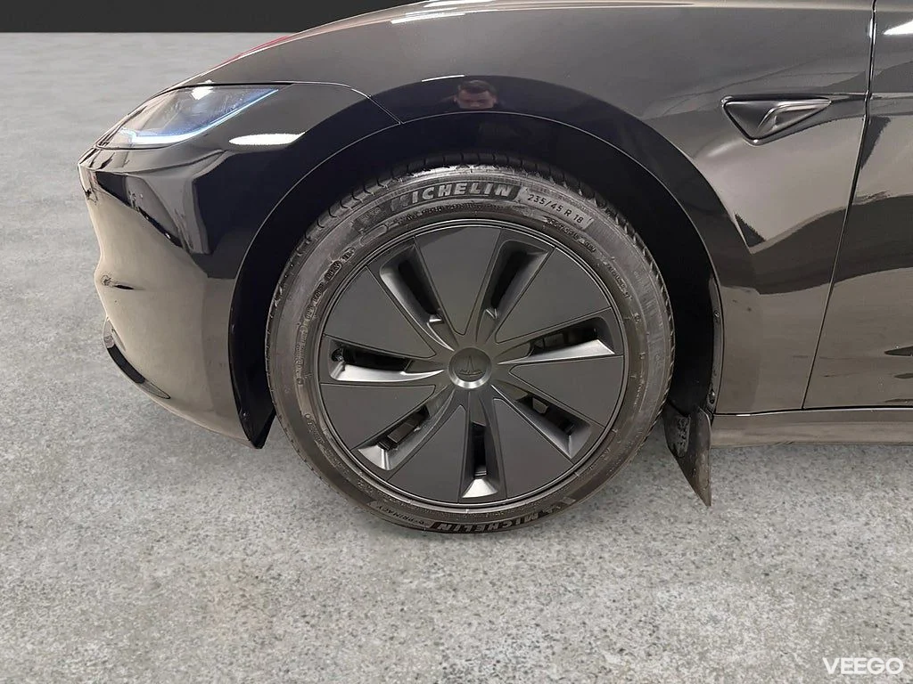 Tesla Model 3 Long Range AWD 498HK 366kW