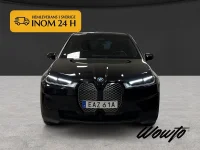 BMW iX xDrive40 326HK /B-Kamera /Moms 240kW thumbnail
