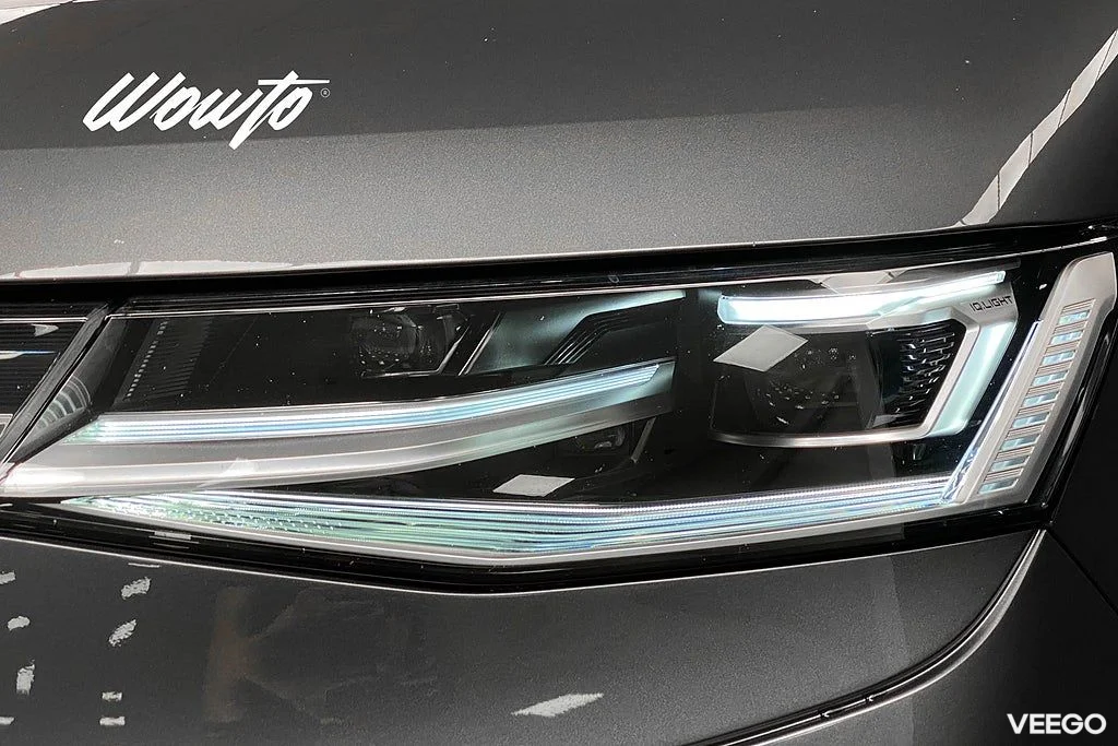 Volkswagen Multivan eHybrid DSG 218HK / Style / Lång / Moms 160kW