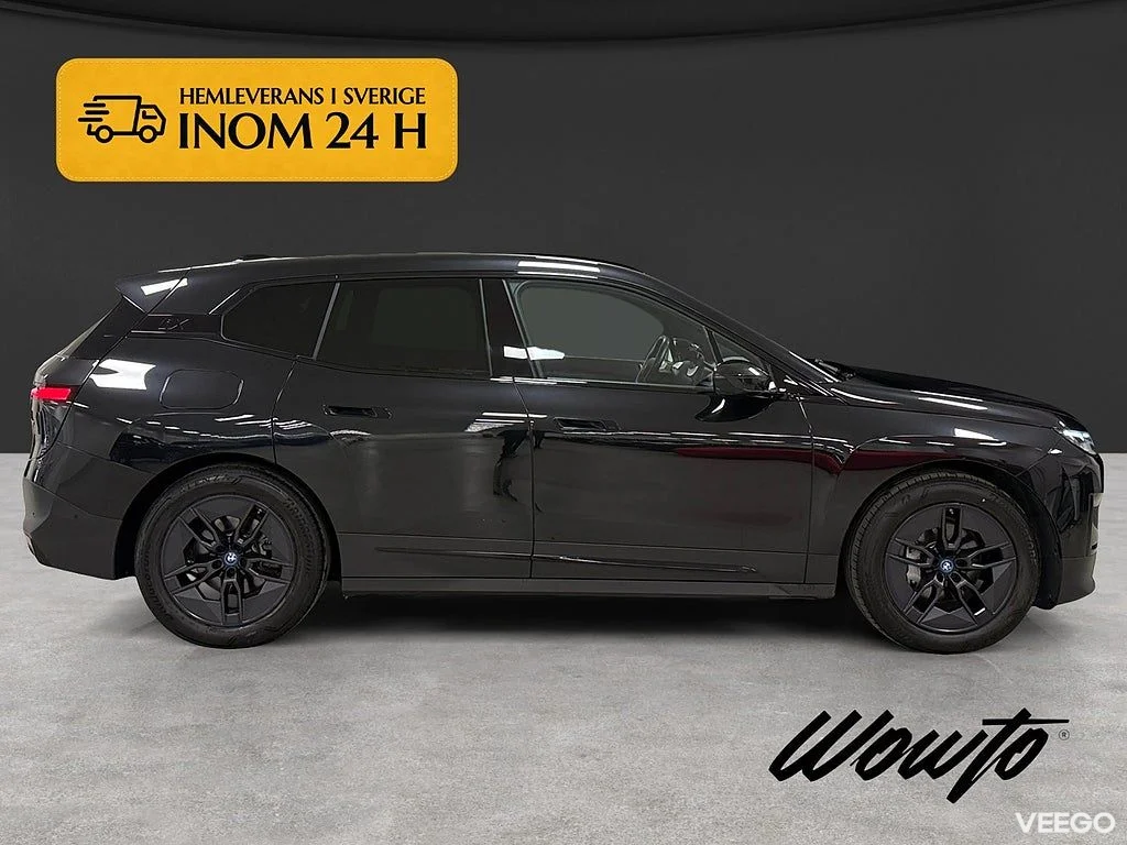 BMW iX xDrive40 326HK /B-Kamera /Moms 240kW