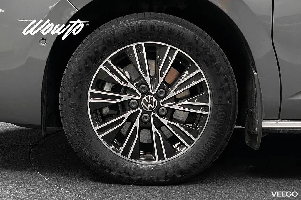 Volkswagen Multivan eHybrid DSG 218HK / Style / Lång / Moms 160kW