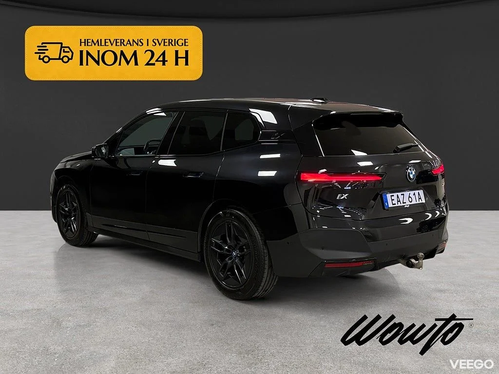 BMW iX xDrive40 326HK /B-Kamera /Moms 240kW