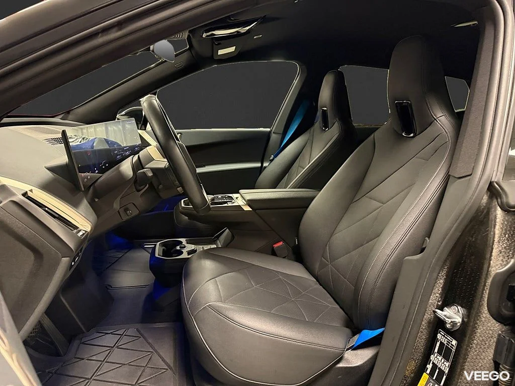 BMW iX xDrive40 326HK /B-Kamera /Moms 240kW
