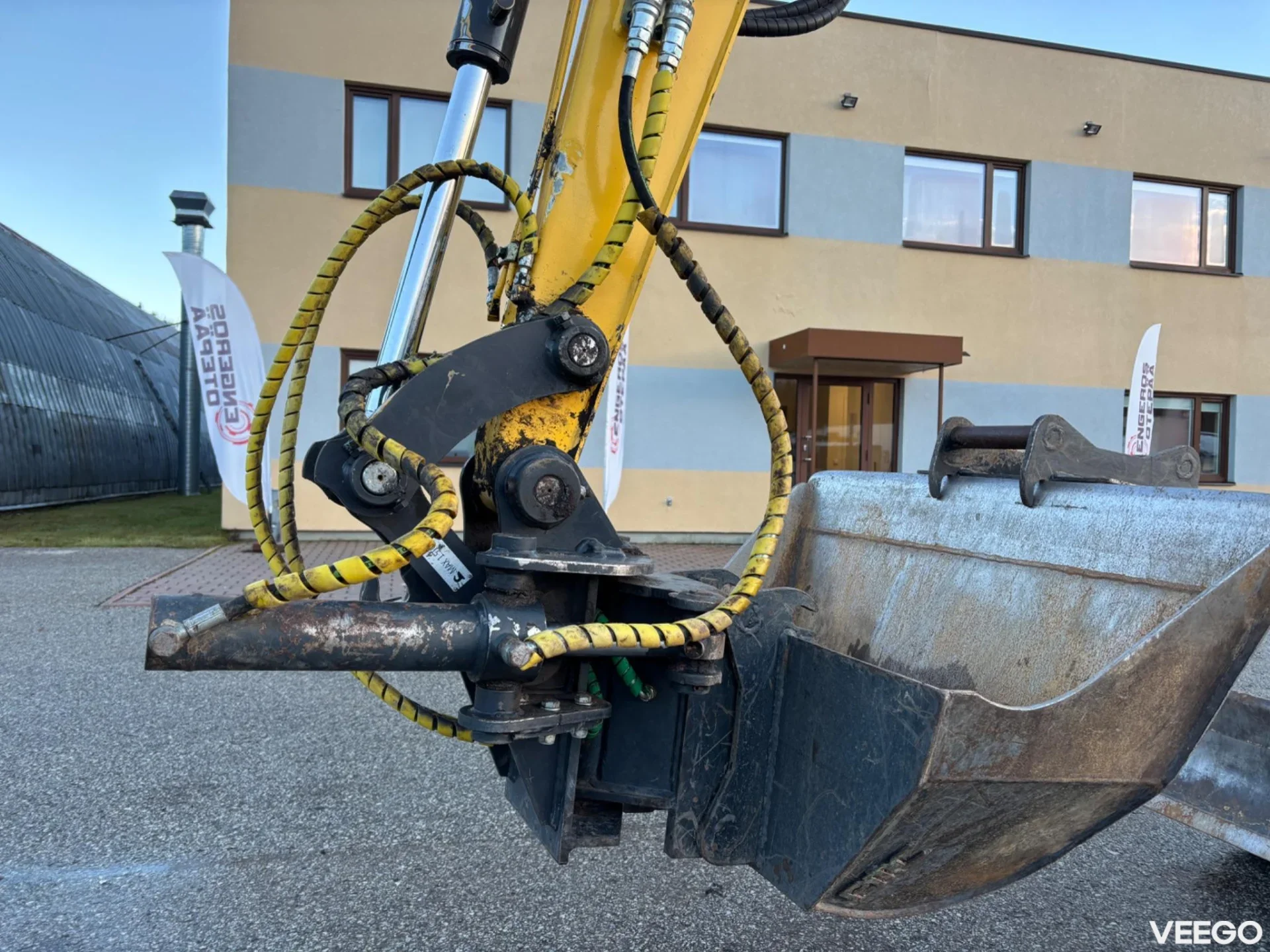 New Holland E37C + Quick Coupler + 2 BUCKETS + 1527h 18kW