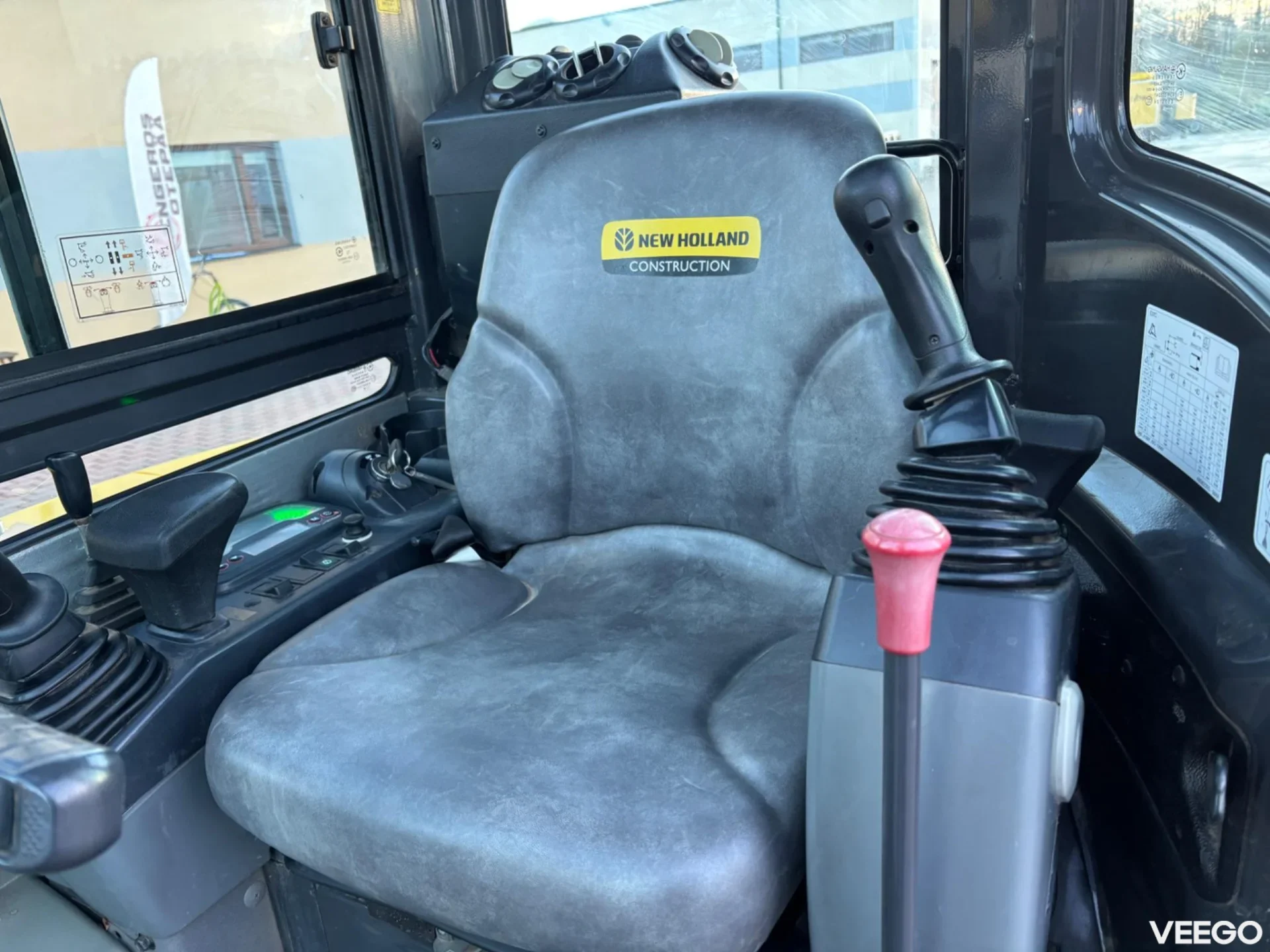 New Holland E37C + Quick Coupler + 2 BUCKETS + 1527h 18kW