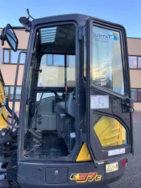 New Holland E37C + Quick Coupler + 2 BUCKETS + 1527h 18kW thumbnail