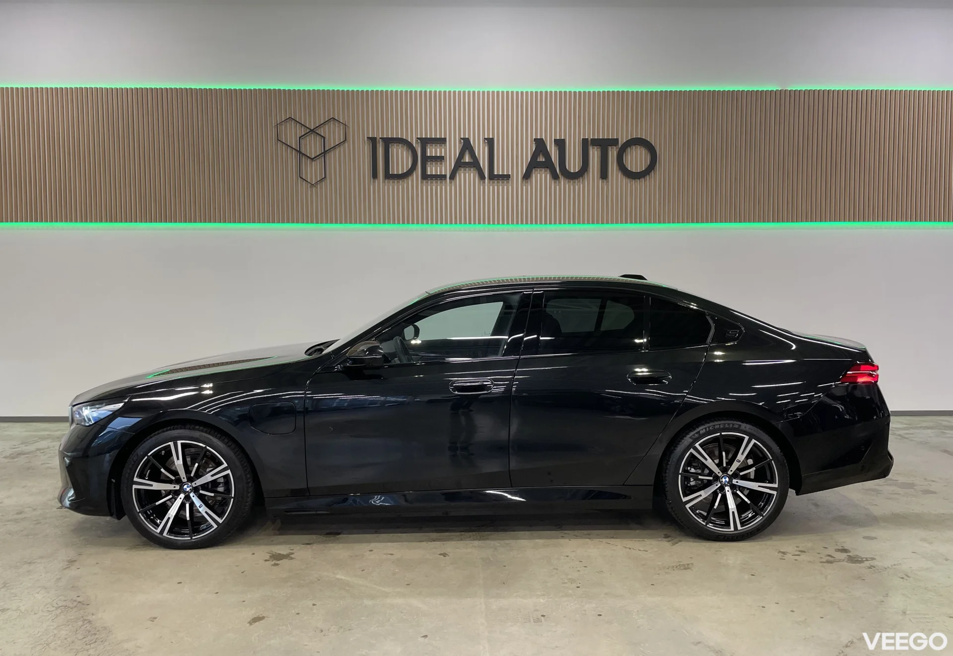 BMW 530 M-Sportpakett 2 220kW