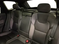 Volvo XC60 Recharge T6 AWD 350HK R-Design /Pano /Drag 257kW thumbnail