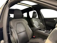 Volvo XC60 Recharge T6 AWD 350HK R-Design /Pano /Drag 257kW thumbnail