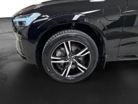 Volvo XC60 Recharge T6 AWD 350HK R-Design /Pano /Drag 257kW thumbnail