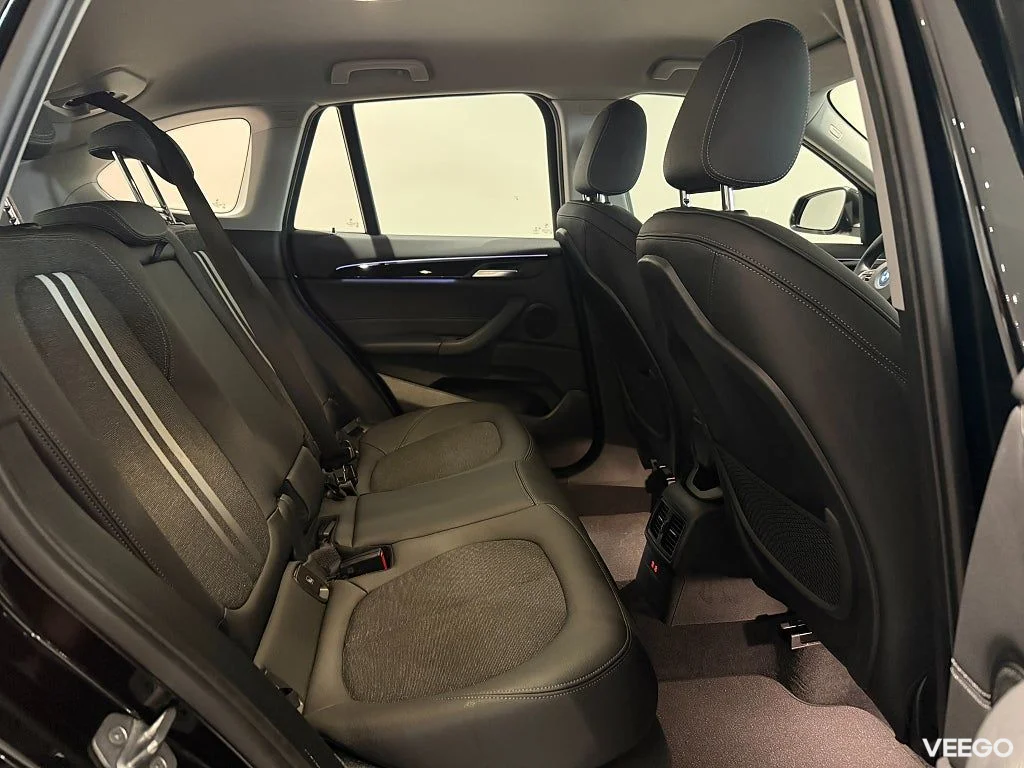 BMW X1 xDrive25e Sport Line Drag HeadUp Rattvärme 0kW