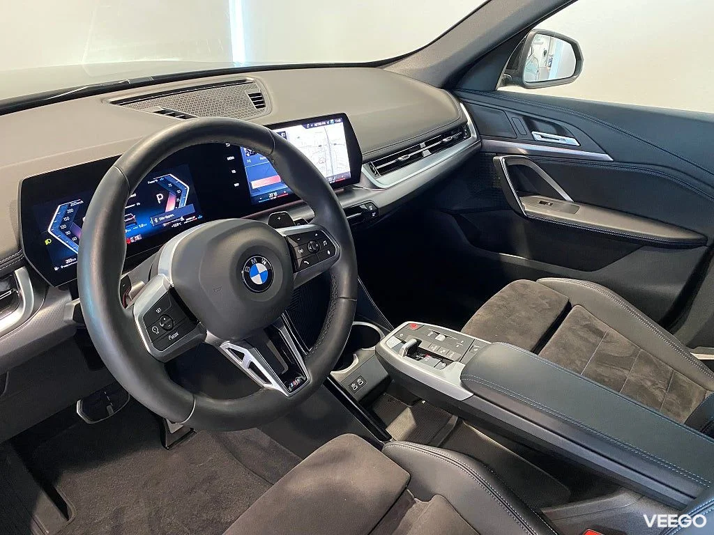 BMW X1 sDrive18i M-Sport Rattvärme Drag Tonade Rutor 0kW