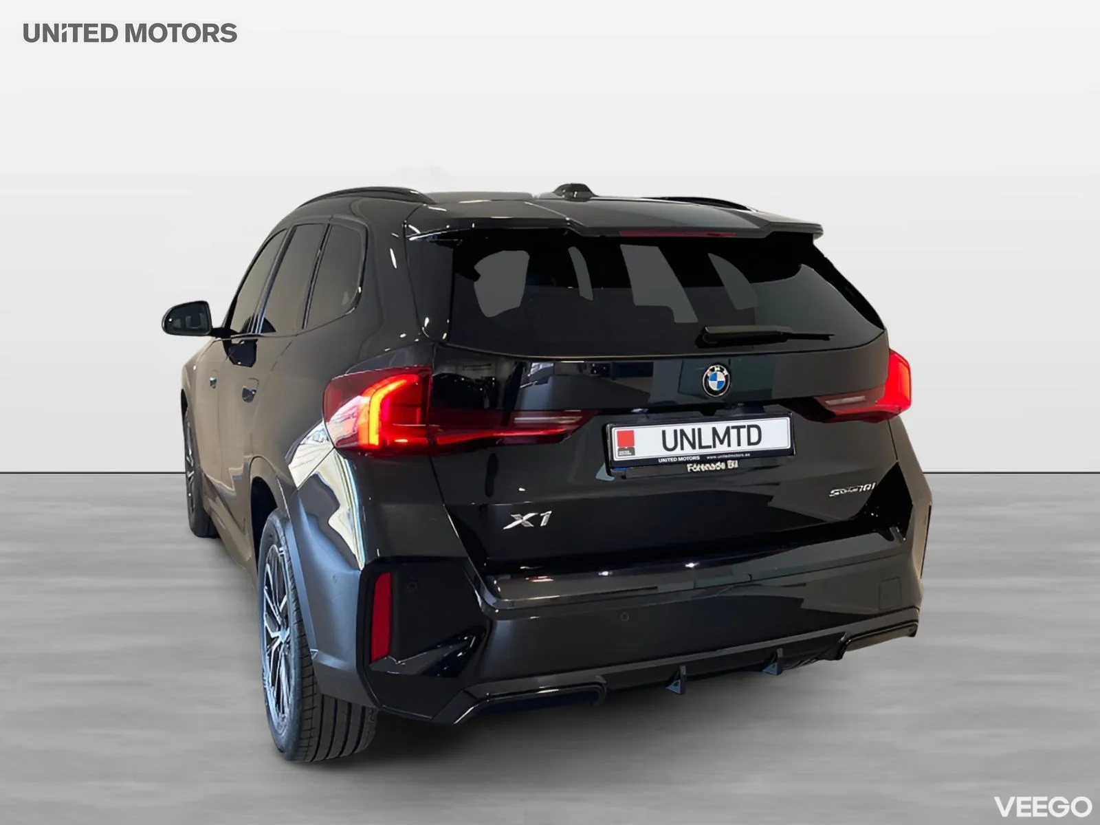 BMW X1 sDrive18i M-Sport Rattvärme Drag Tonade Rutor 0kW