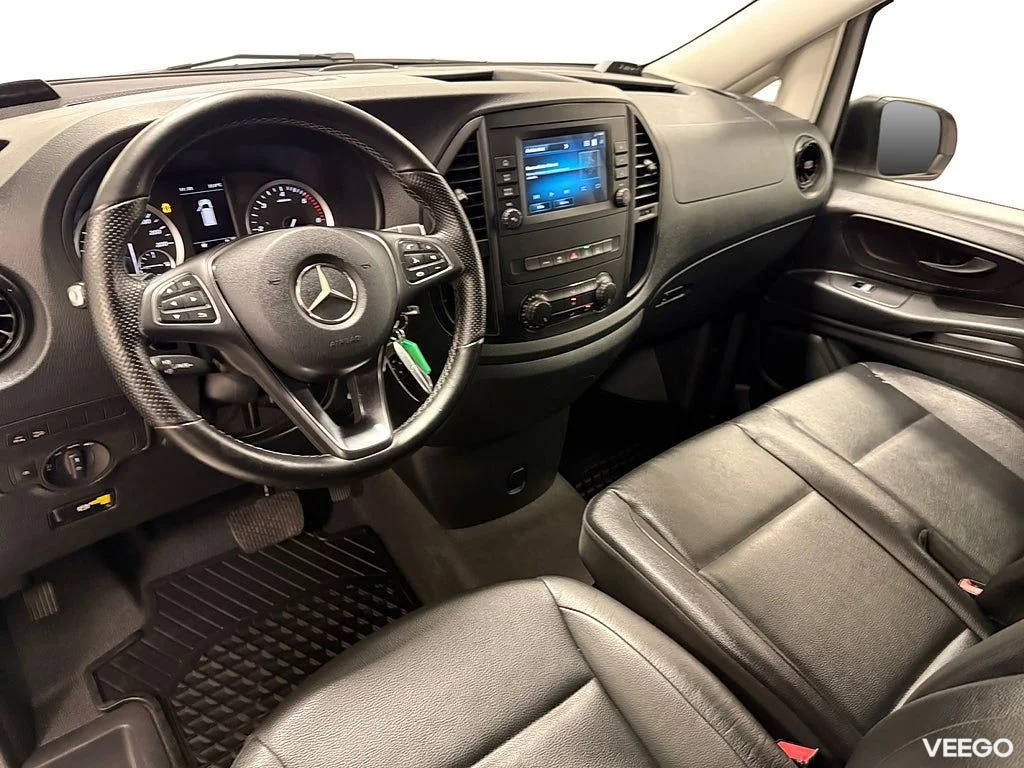Mercedes-Benz Vito CDI 4x4 190HK L2 3-Sits/V-Inred/Drag 140kW