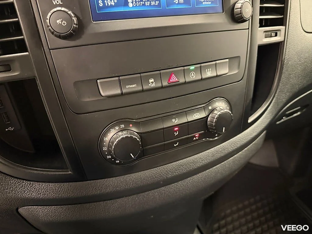 Mercedes-Benz Vito CDI 4x4 190HK L2 3-Sits/V-Inred/Drag 140kW