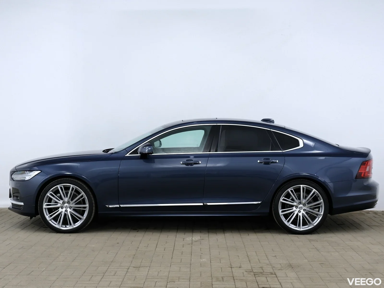 Volvo S90 INSCRIPTION AWD 173kW