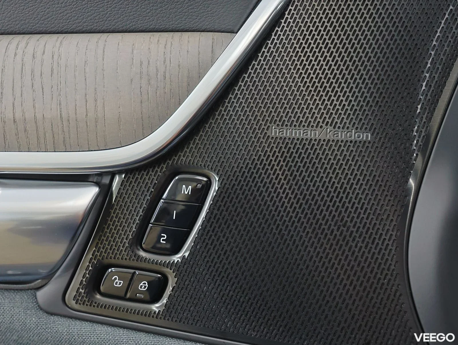 Volvo S90 INSCRIPTION AWD 173kW