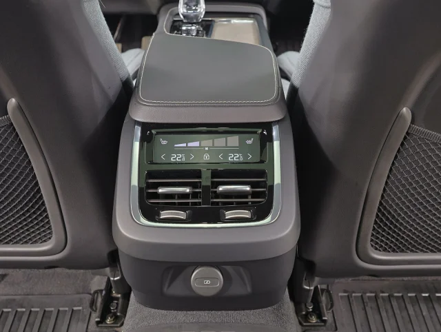 Image of Volvo S90 INSCRIPTION AWD 173kW