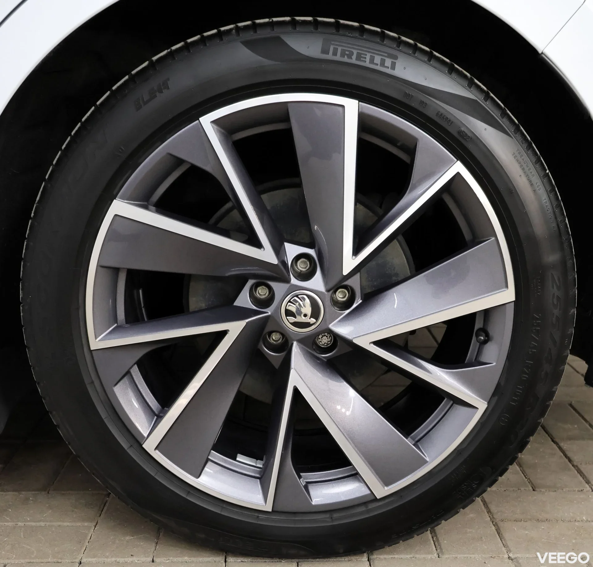 Skoda ENYAQ iV 80x Sportline 195kW