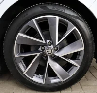 Skoda ENYAQ iV 80x Sportline 195kW thumbnail