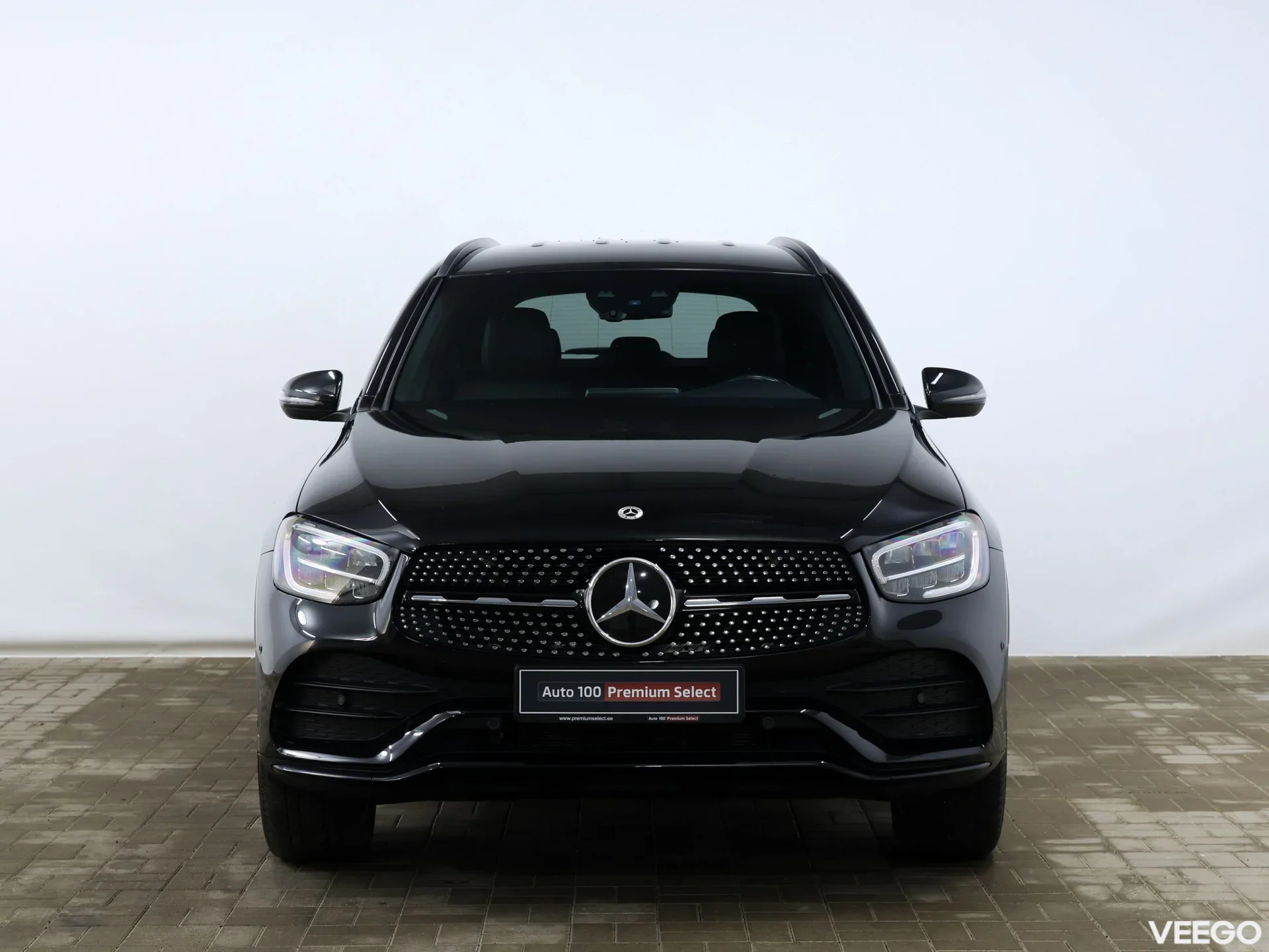 Mercedes-Benz GLC300 DE 4MATIC AMG Night Package 2 225kW