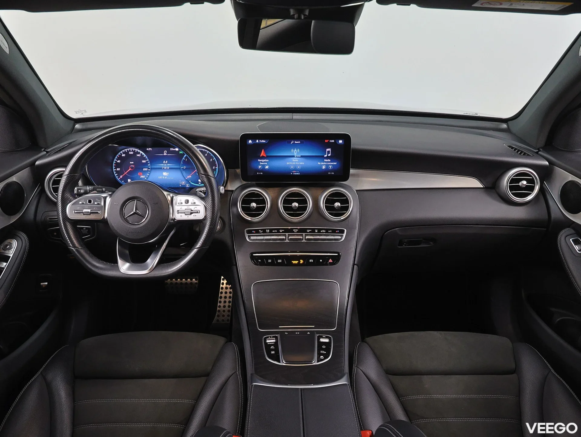 Mercedes-Benz GLC300 DE 4MATIC AMG Night Package 2 225kW