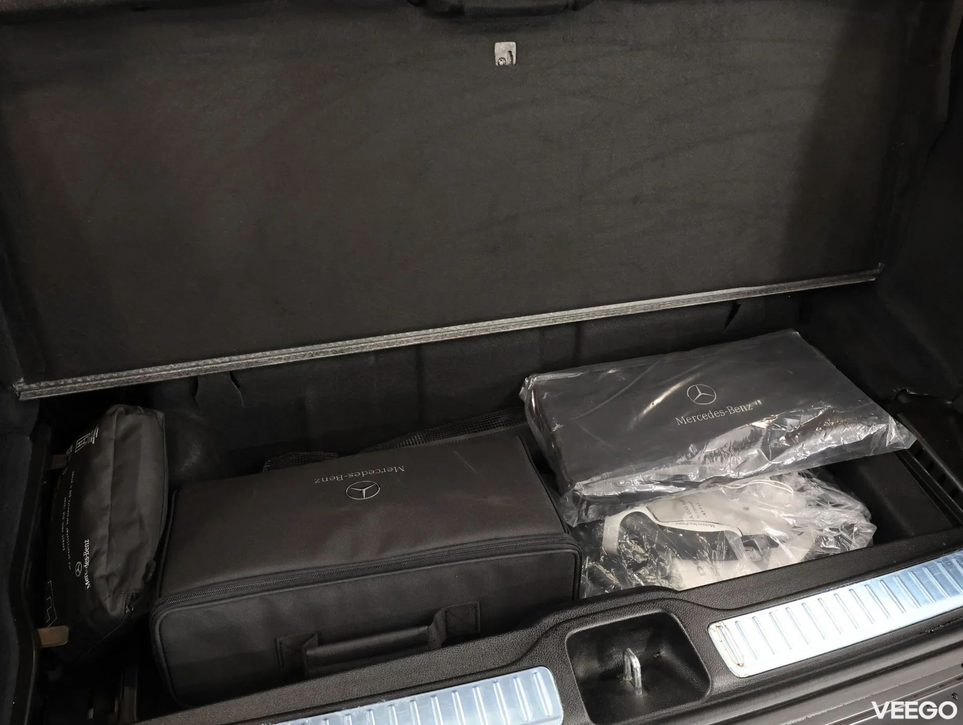 Mercedes-Benz GLC300 DE 4MATIC AMG Night Package 2 225kW