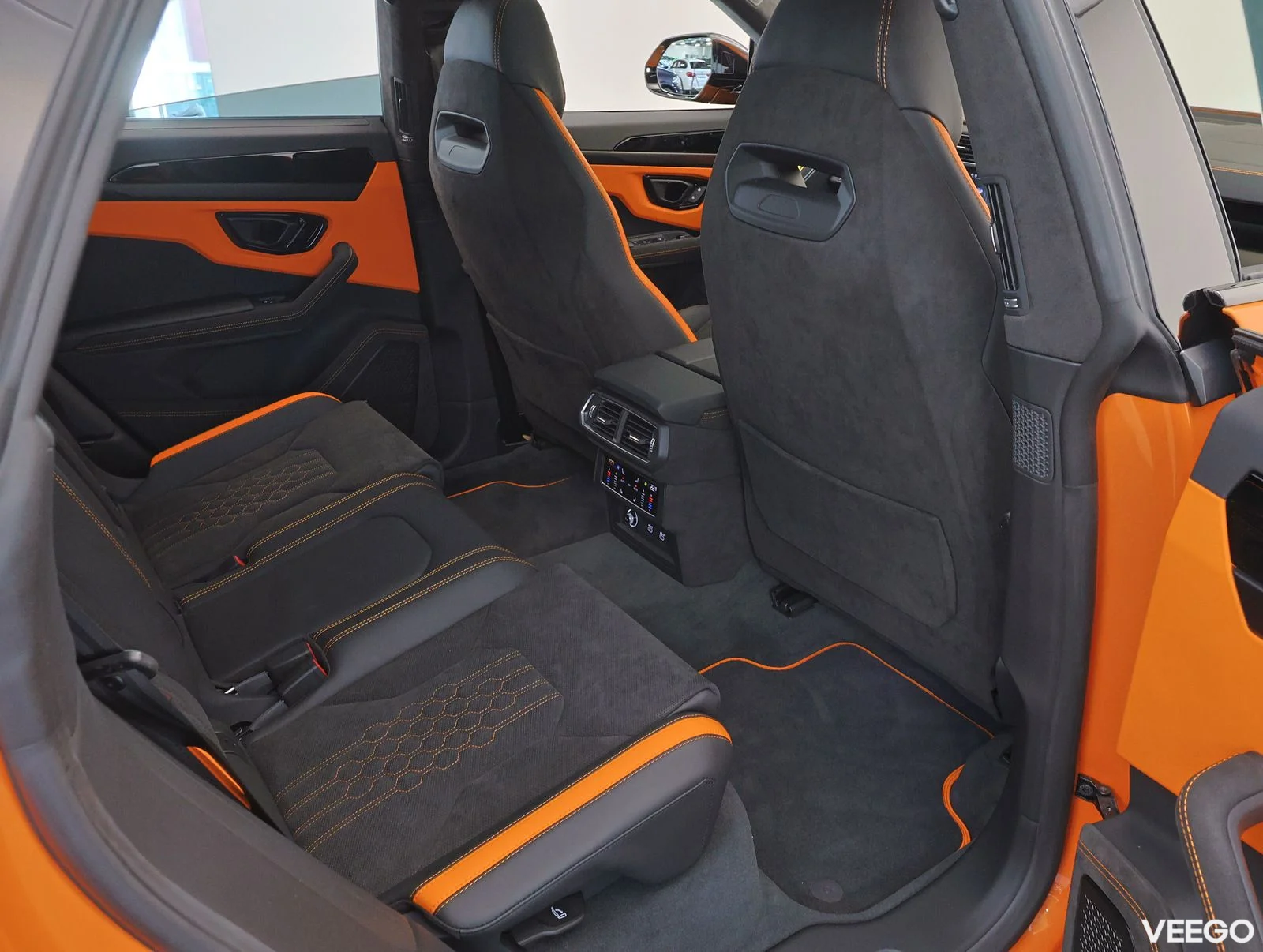 Lamborghini Urus - 490kW