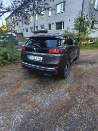 Peugeot 3008 1.5 96kW thumbnail
