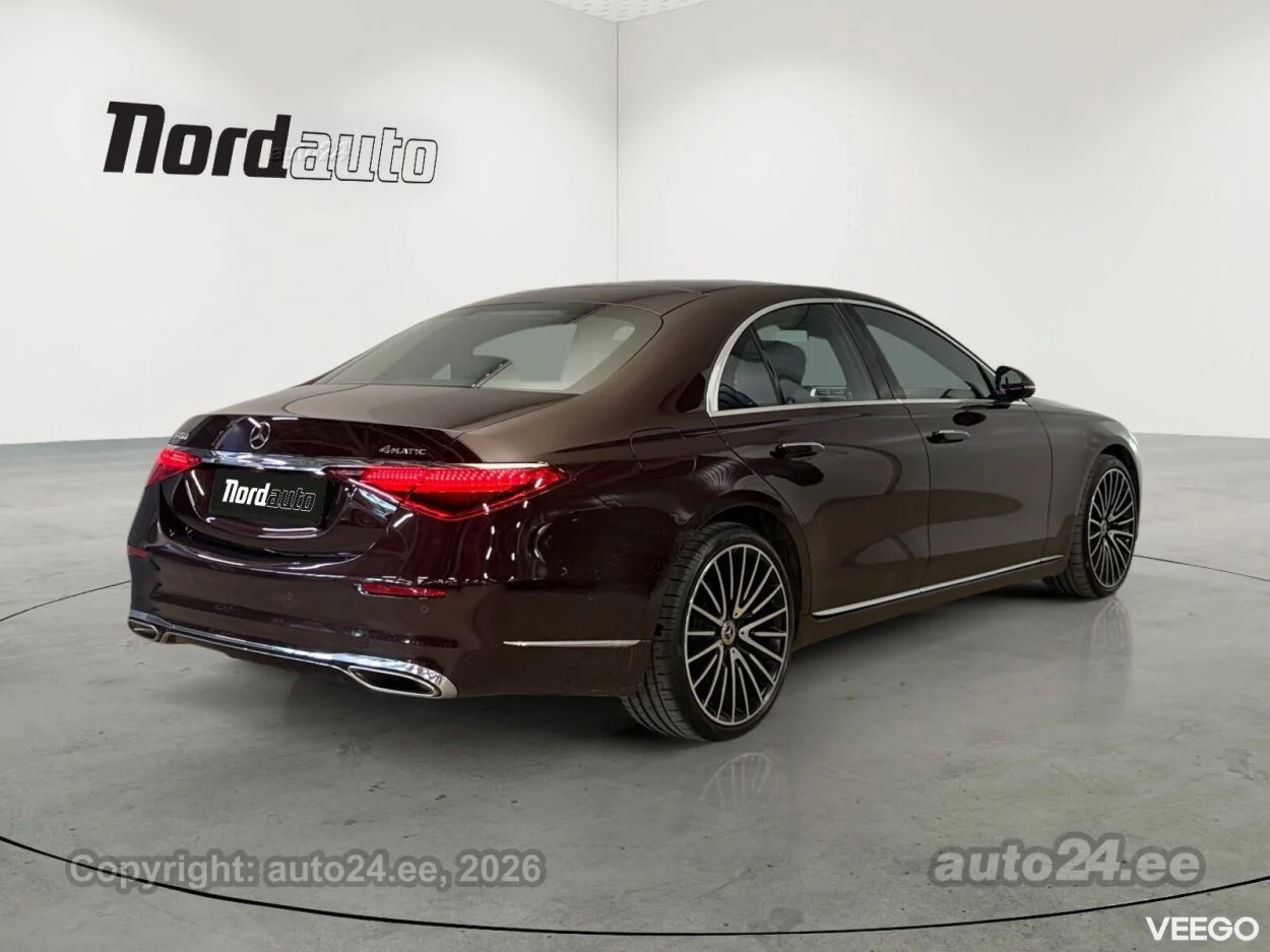 Mercedes-Benz S450 - 3 270kW