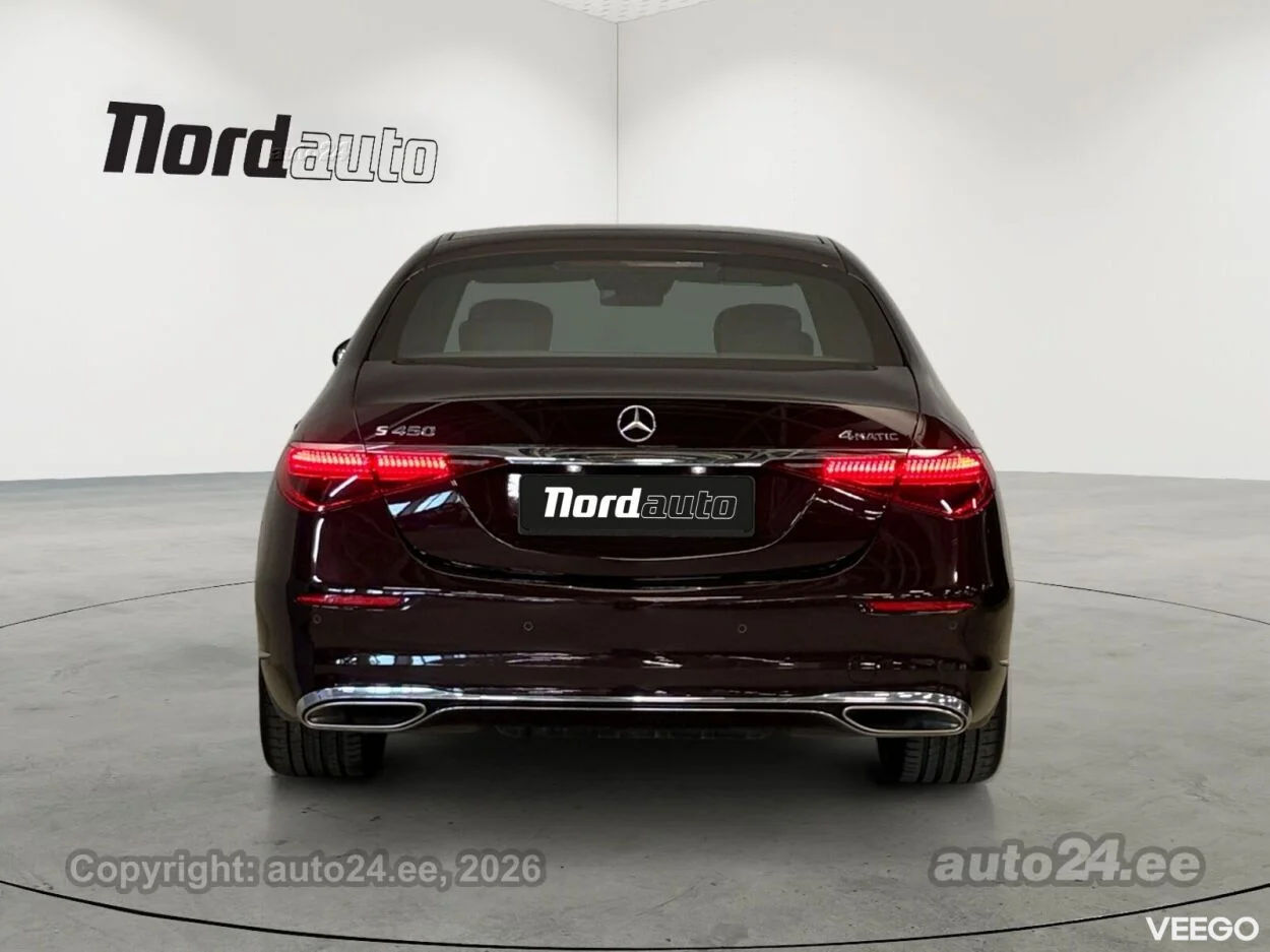 Mercedes-Benz S450 - 3 270kW