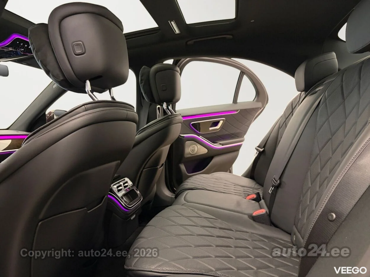 Mercedes-Benz S450 - 3 270kW