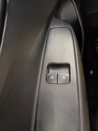 Hyundai i10 1 46kW thumbnail