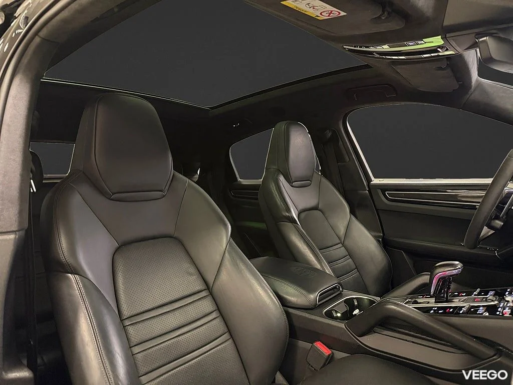 Porsche Cayenne Coupe 340HK /HuD /PDCC /Sportavgas /Se Spec 250kW
