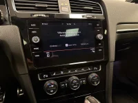 Volkswagen Golf R 2.0 TSI 4M 310HK /Dynaudio /Milltek 228kW thumbnail