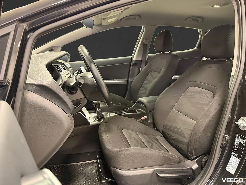 Kia Ceed 1.4 CVVT 99HK EX /1 Brukare /4500mil 73kW