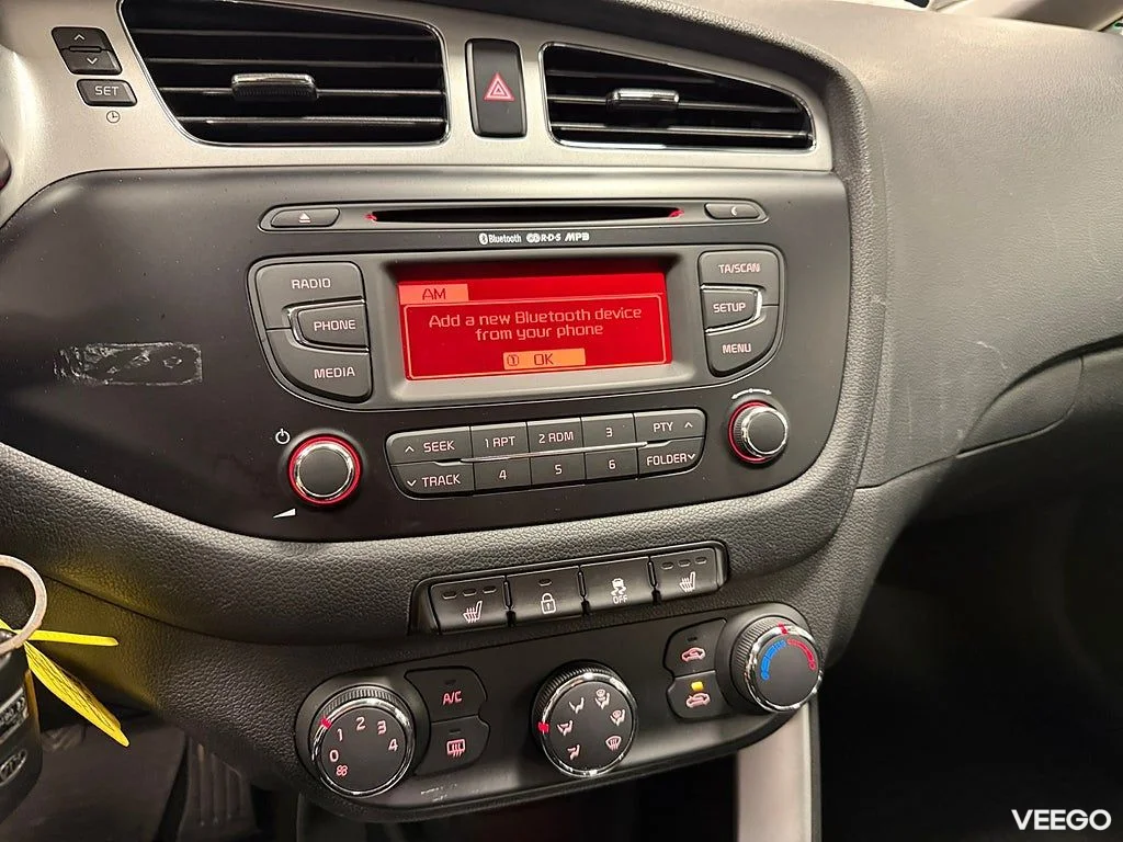 Kia Ceed 1.4 CVVT 99HK EX /1 Brukare /4500mil 73kW