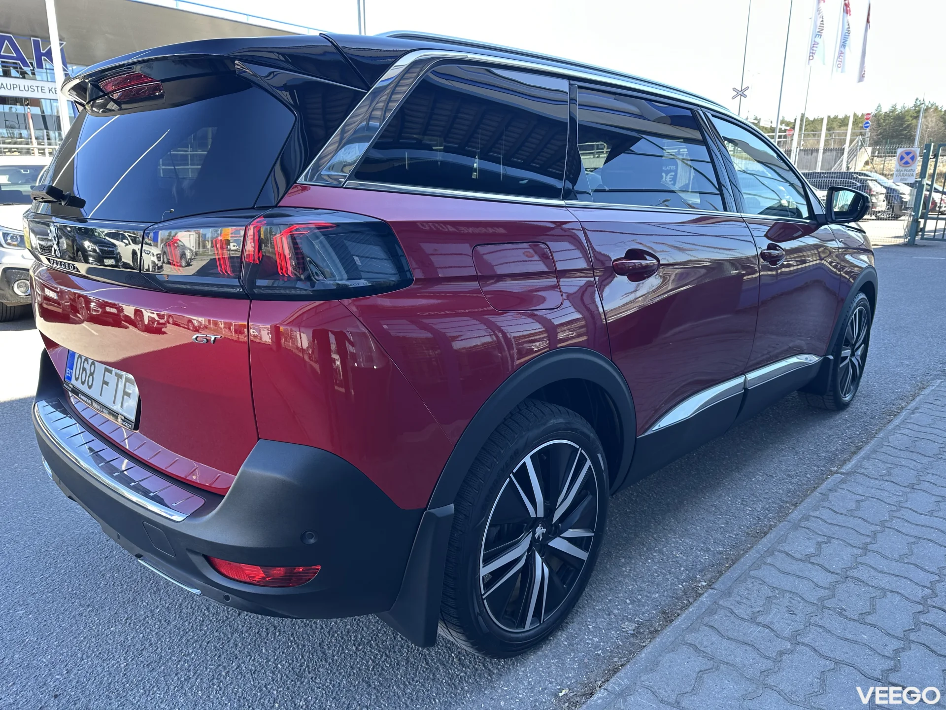 Peugeot 5008 1.2 96kW