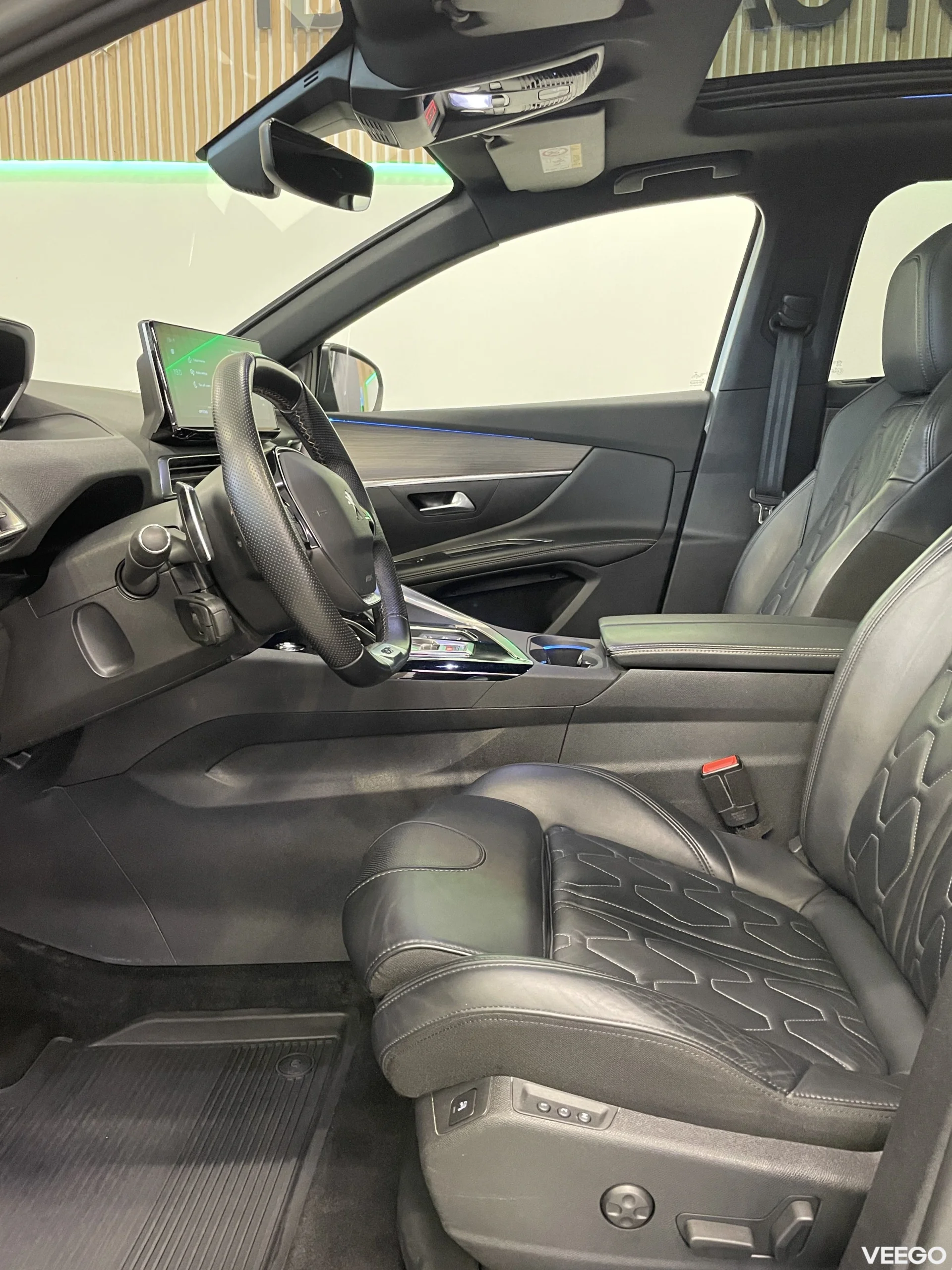 Peugeot 5008 - 1.2 96kW
