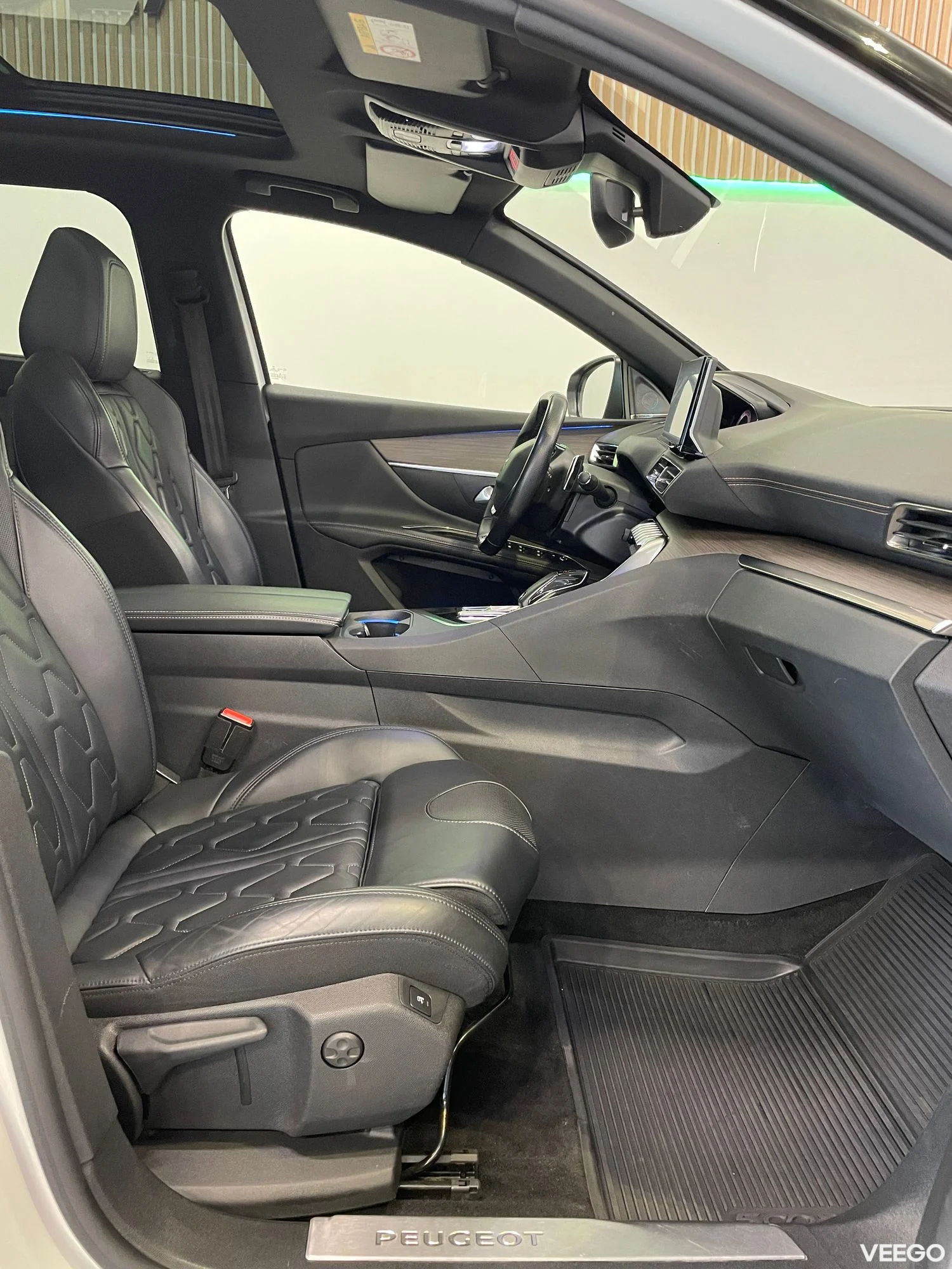 Peugeot 5008 - 1.2 96kW