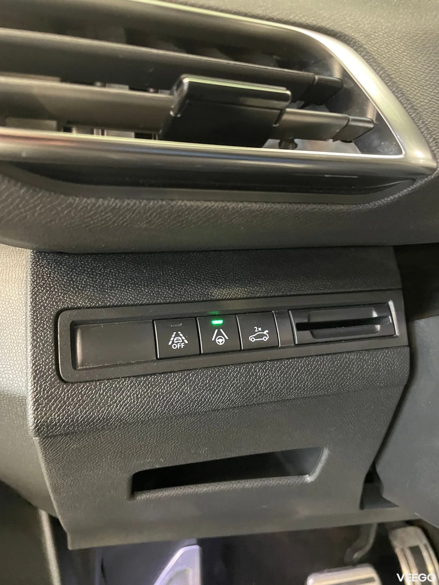 Peugeot 5008 - 1.2 96kW