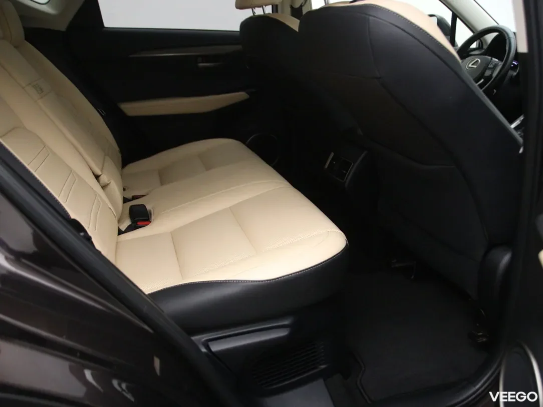 Lexus NX 2.5 145kW