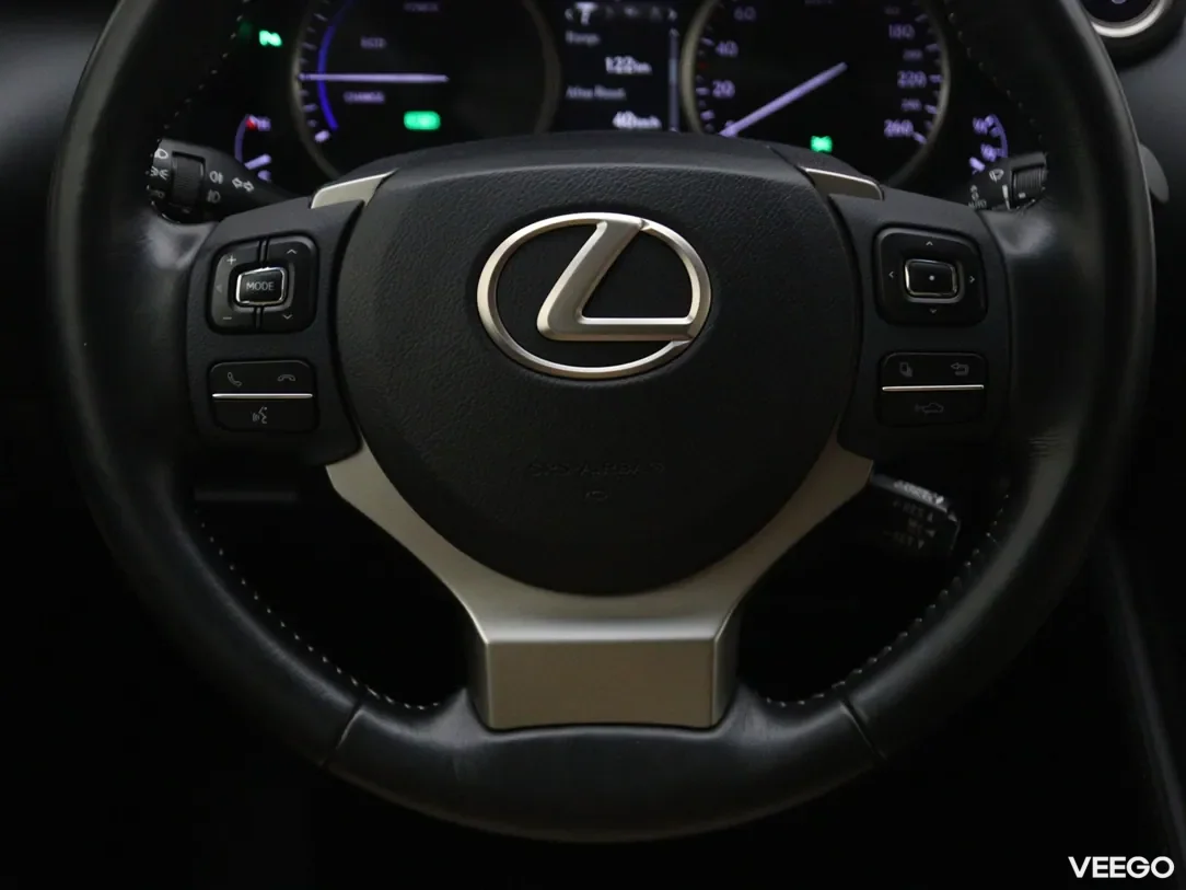 Lexus NX 2.5 145kW