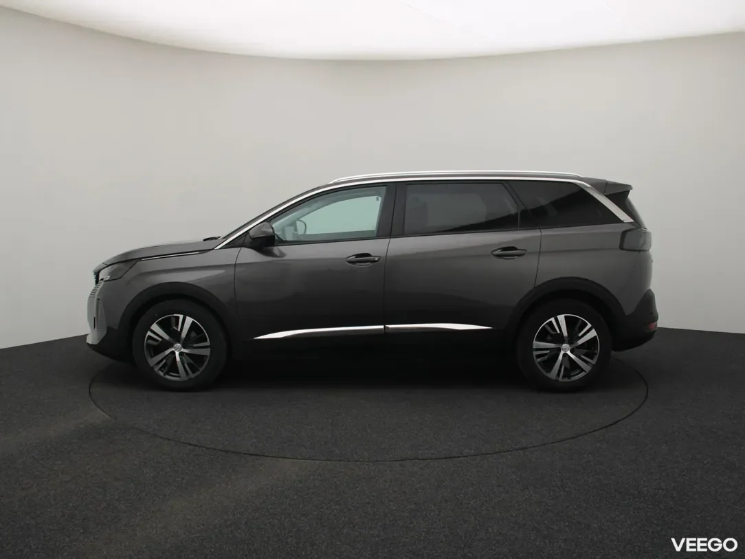 Peugeot 5008 1.2 96kW