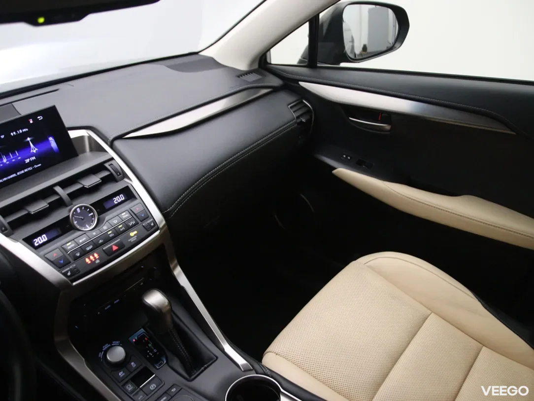 Lexus NX 2.5 145kW