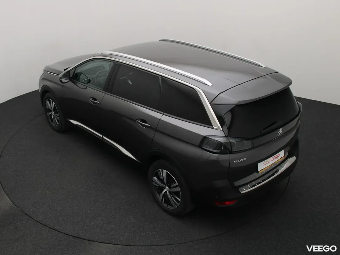 Peugeot 5008 1.2 96kW